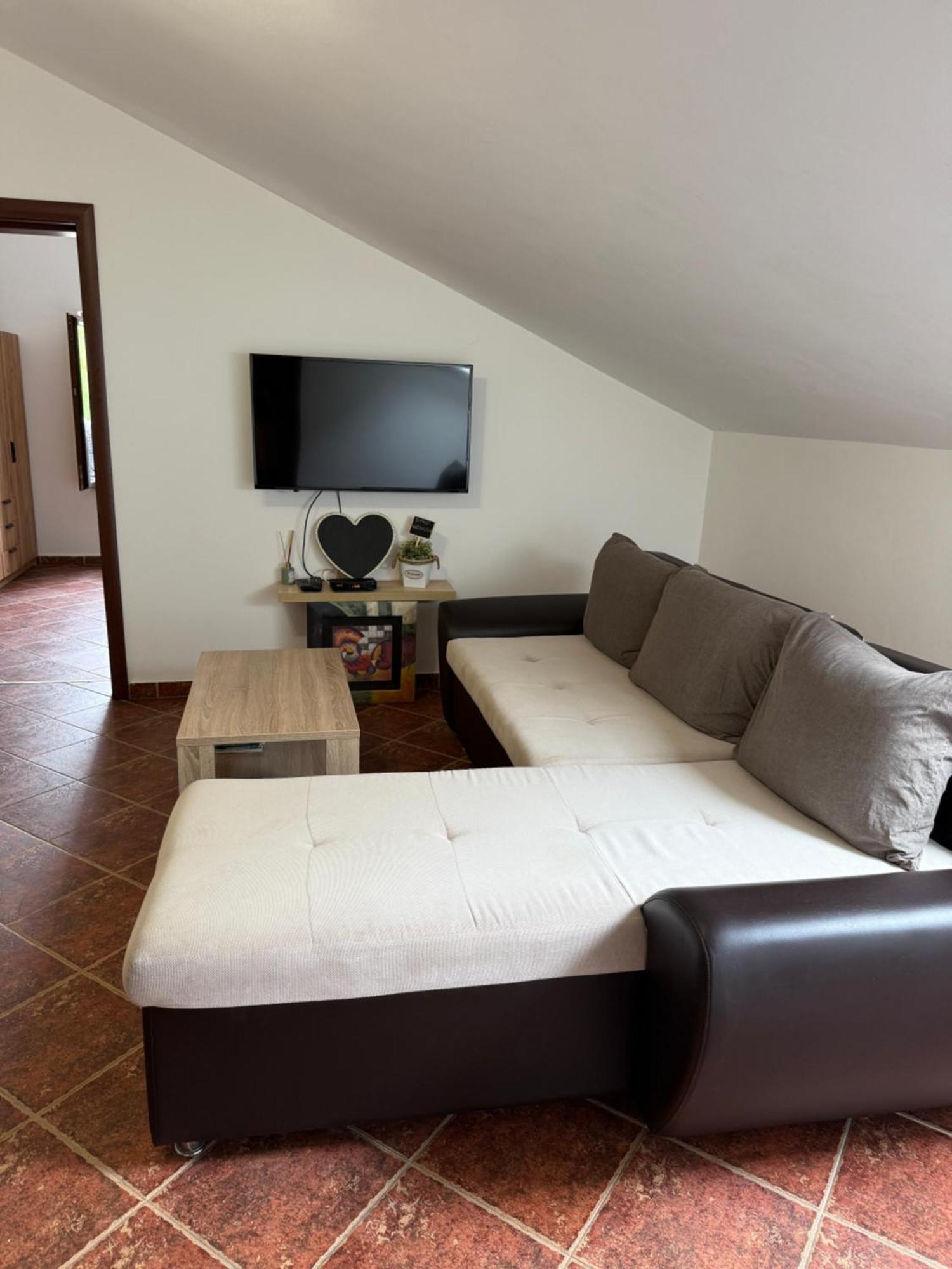 Apartment Atina Kotor Exterior photo